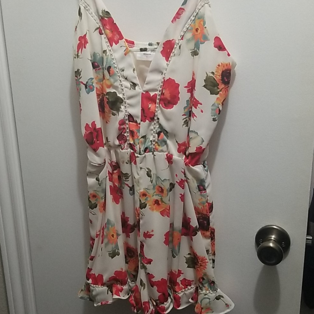 Sienna sky Beautiful Flower pattern romper